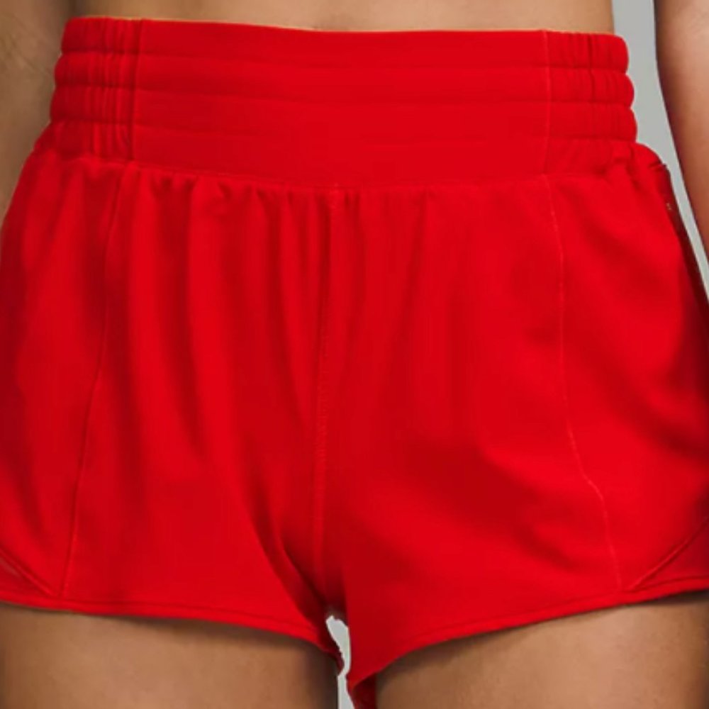 Lululemon Hotty hot High-Rise Lined Shorts 2.5"